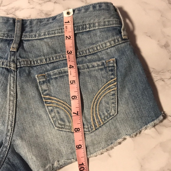 Hollister White Floral Crochet Lace Pocket Shorts - Picture 6 of 8